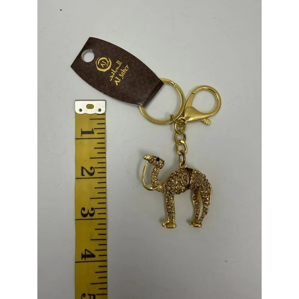 Camel Rhinestone Gold Tone Keychain Key Ring Collectable - Picture 3 of 5